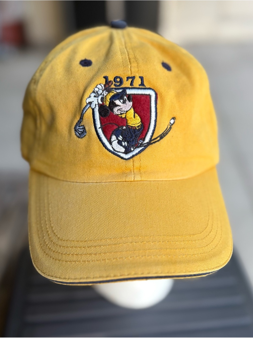 Disney Mickey Mouse Golf Hat